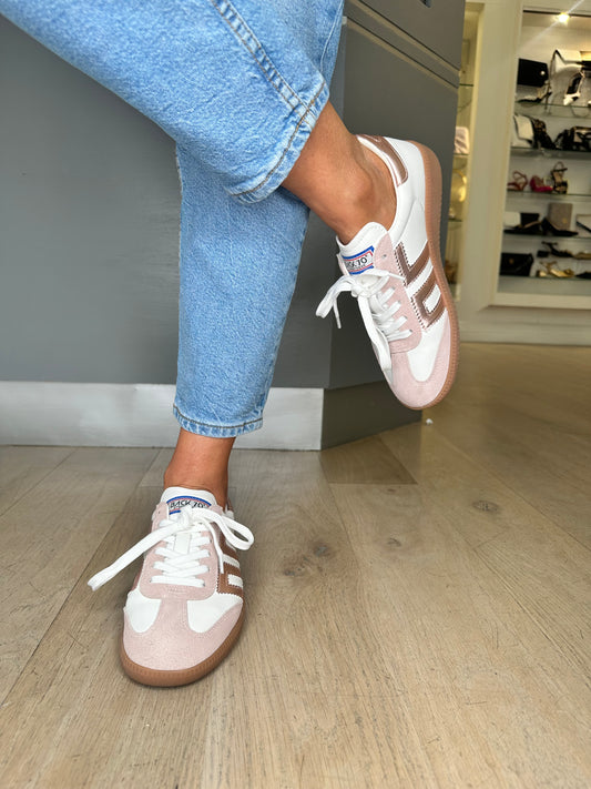 Back 70 - Soft Pink Suede / Metallic Pink Trim White Leather Slimline Trainer