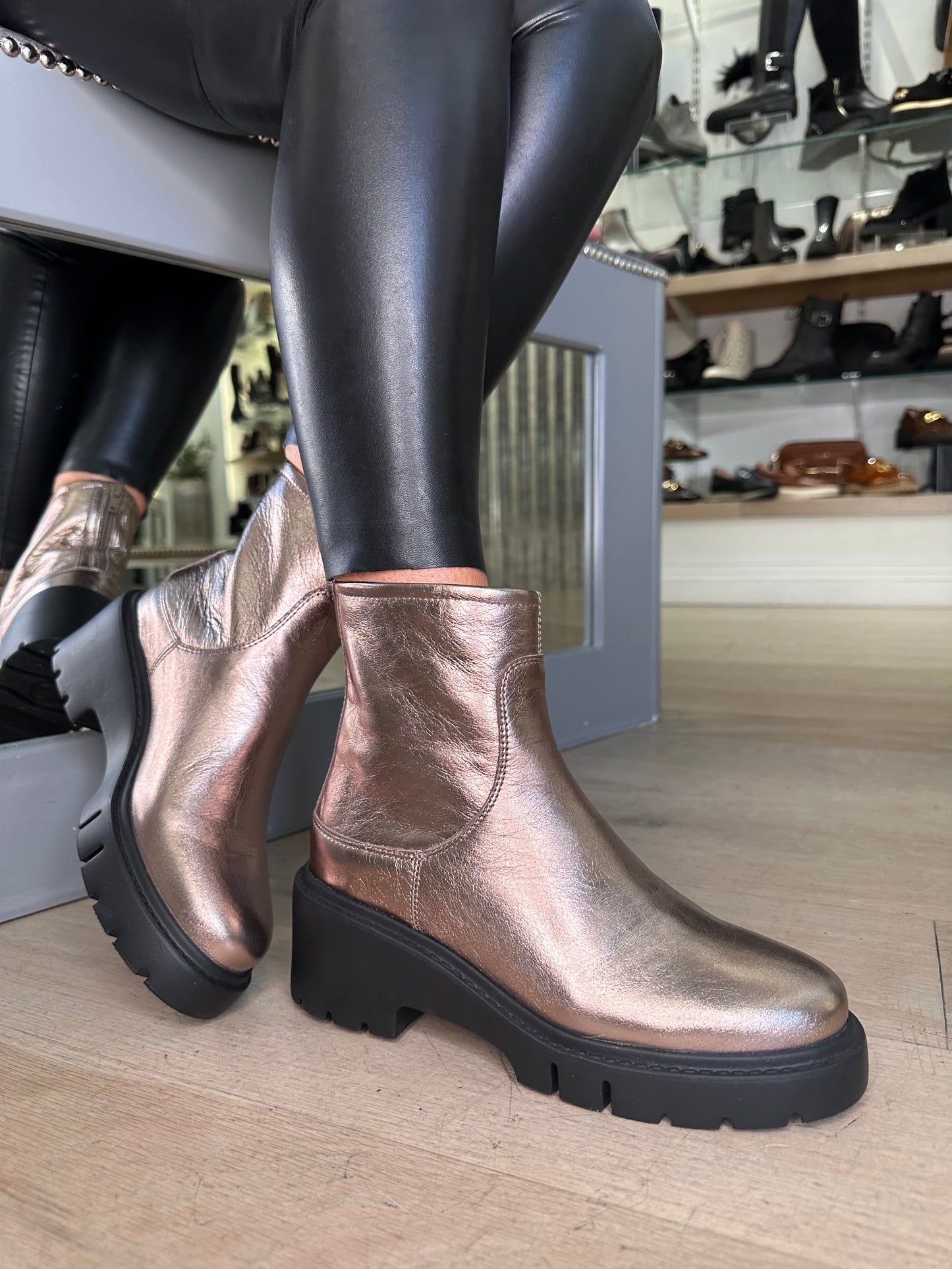 Unisa -  Jorge Metallic Rose Gold Chunky Boot