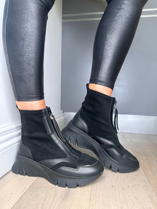 Hispanitas - Black Leather & Suede Mix Sporty Boot