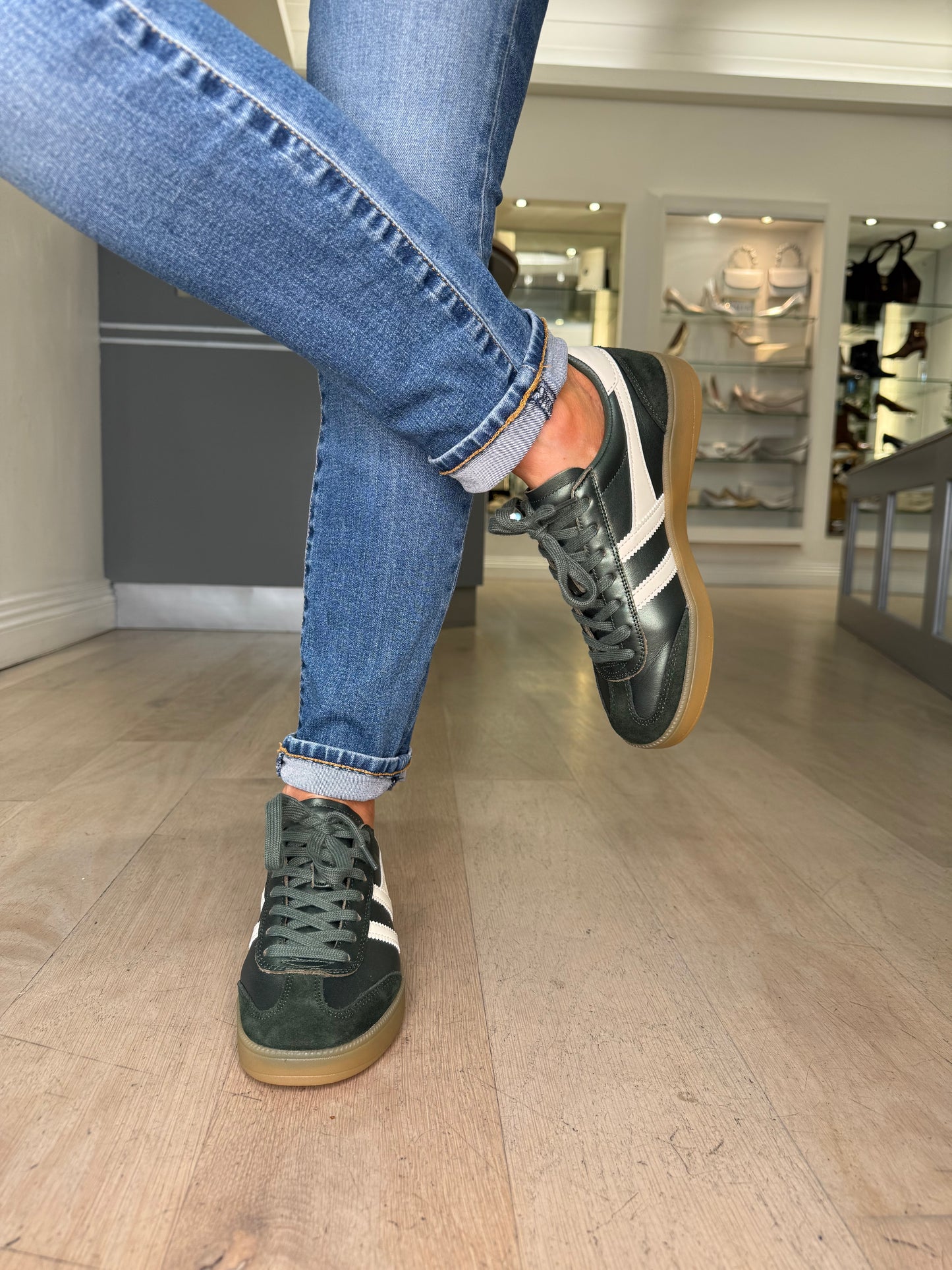 Gola - Viper Bottle Green Suede & Metallic Leather Trainer
