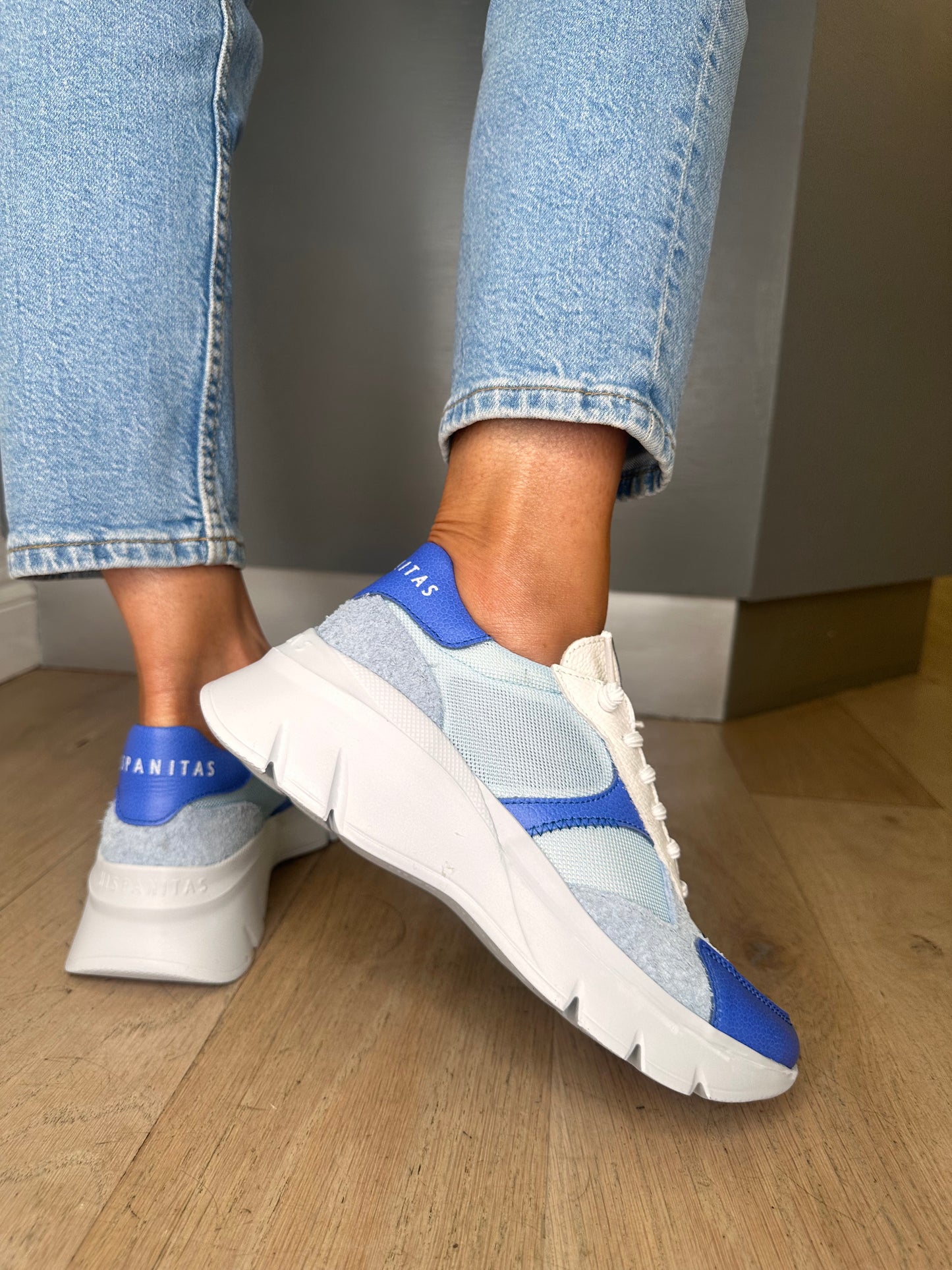 Hispanitas -Blue & White Mix Pull On Mesh Trainer