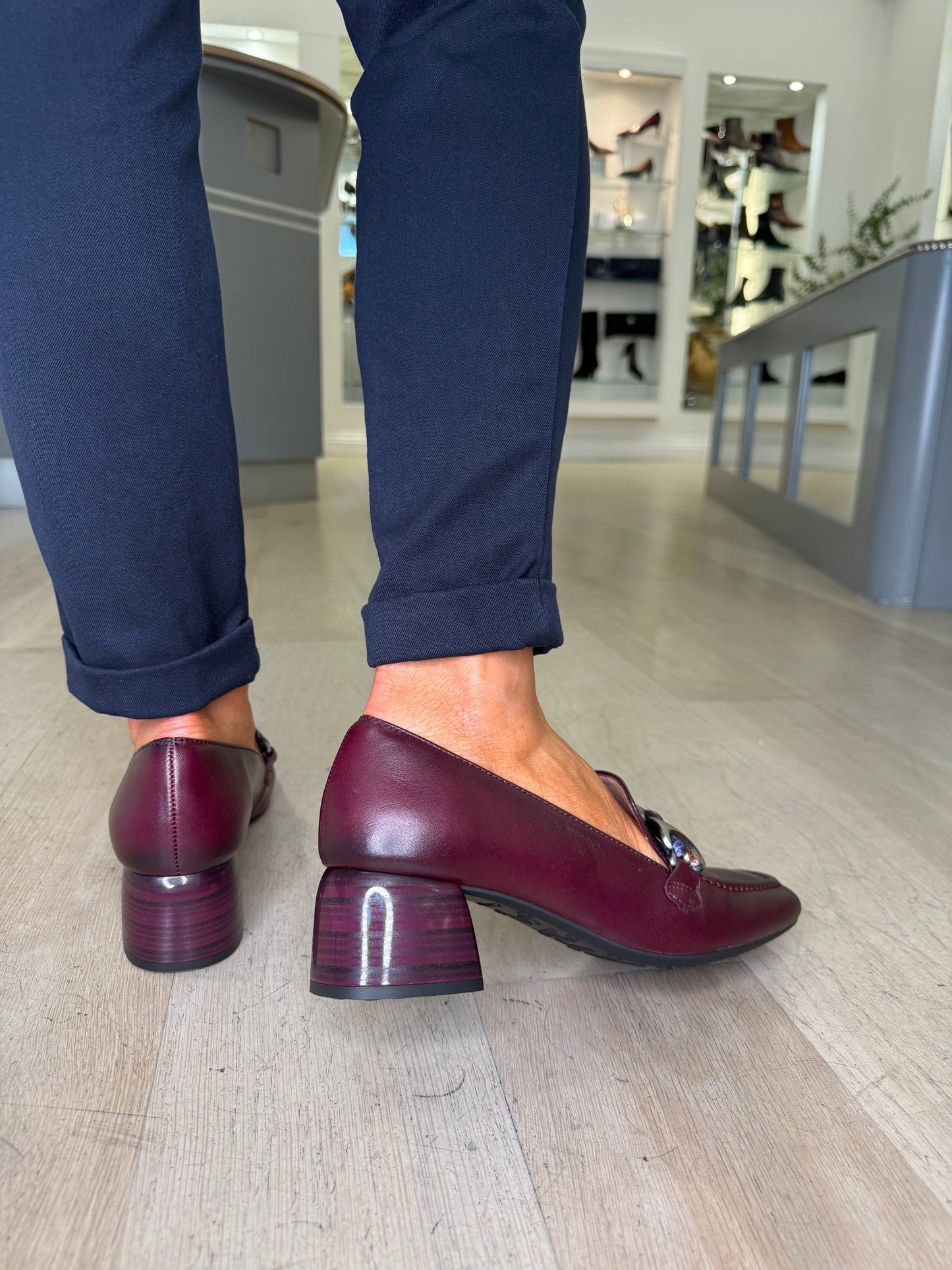 Hispanitas - Rich Bordo Leather Block Heel Shoe