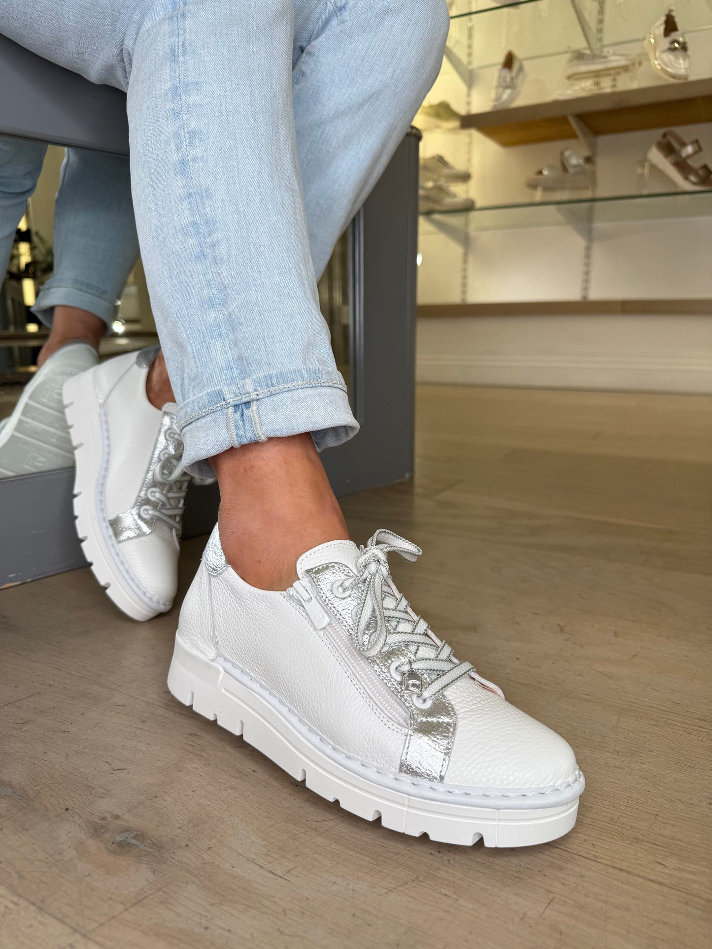 Jose Saenz - White Nappa Leather Lace Up Shoe With Silver Metallic Trim & Side Zip