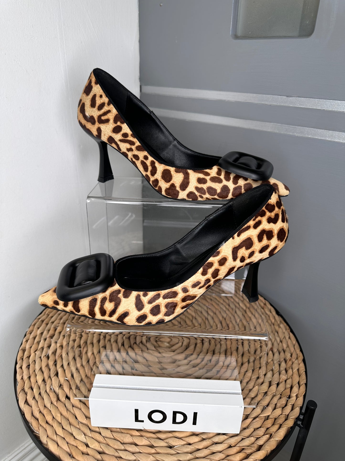 Lodi - Tuc-P Leopard Print Pointy Toe Mid Heel Court Shoe