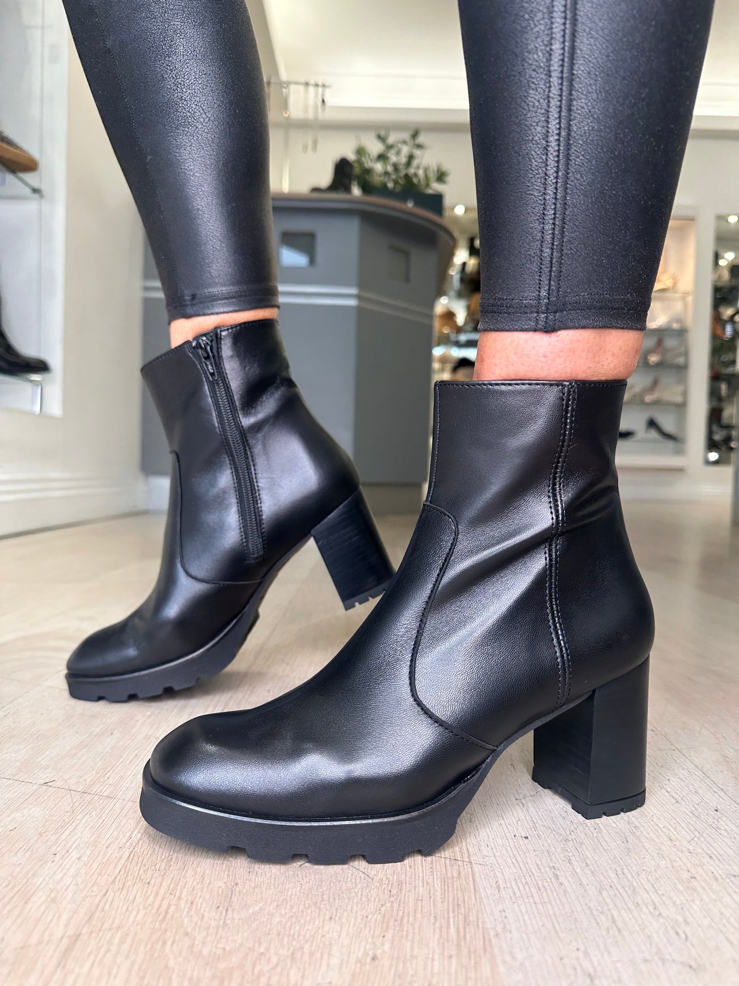 Marian - Black Leather Chunky Heel Boot