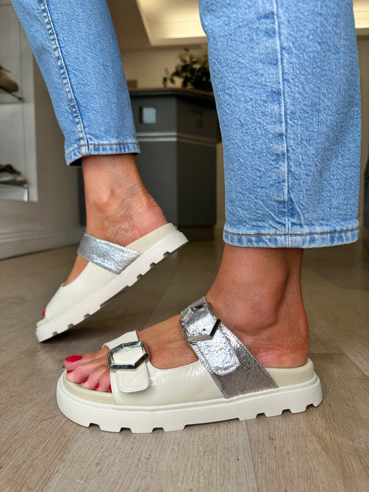 Lodi Love - Cream / Silver Flexy Patent 2 Strap Slider
