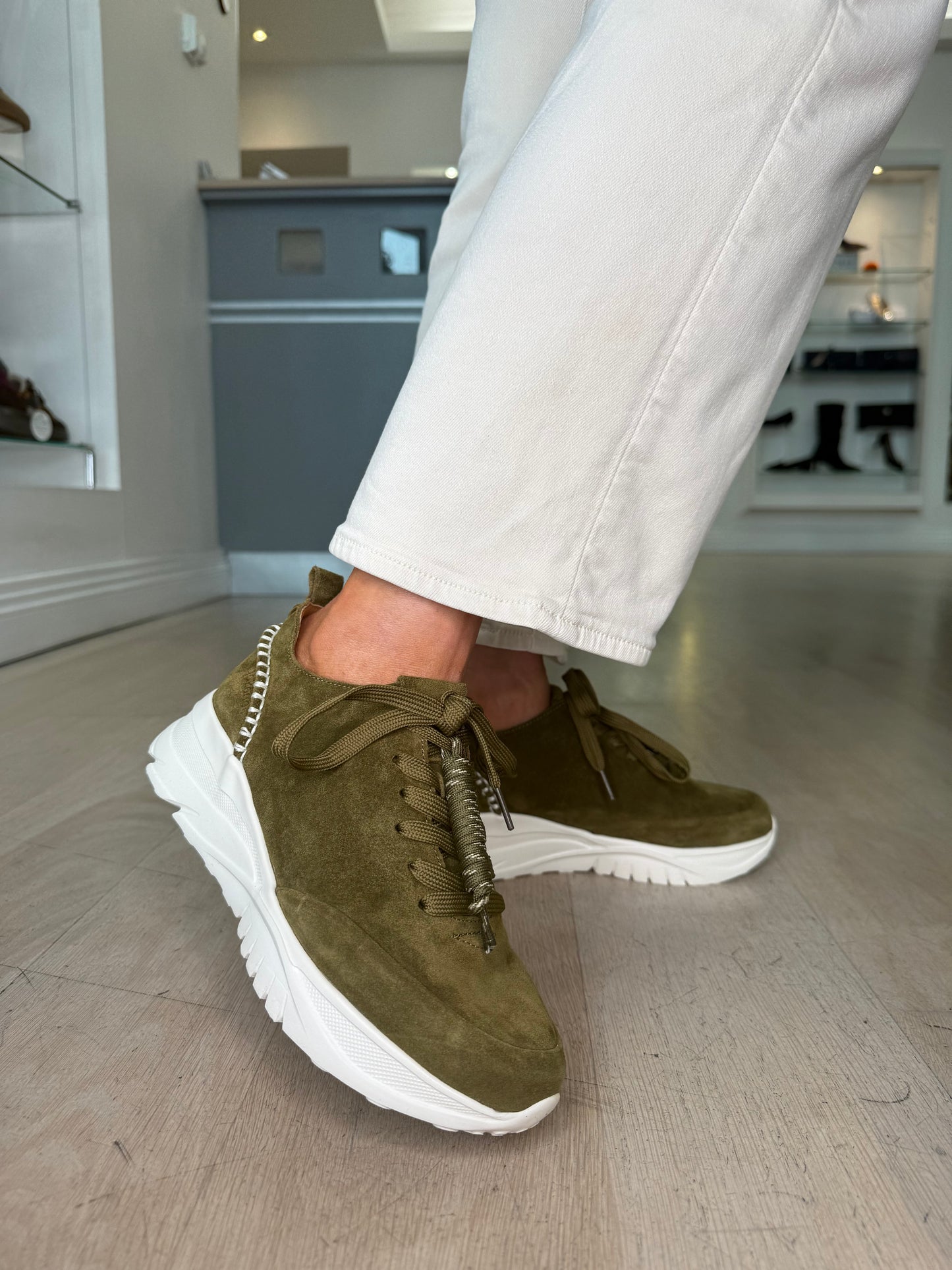 Yokono - Olive Green Suede Lace Up Trainer