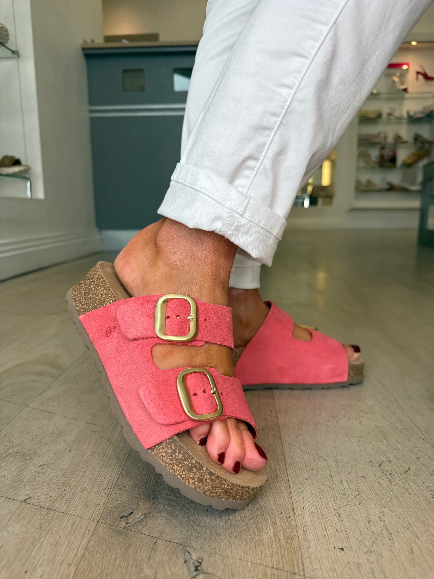 Yokono -Coral Suede 2 Strap Chunky Slider With Gold Buckle Trim