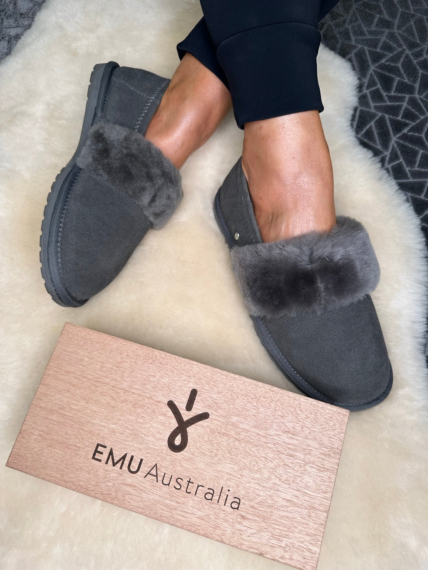 Emu Austrailia - Daydream Charcoal Slippers W12798